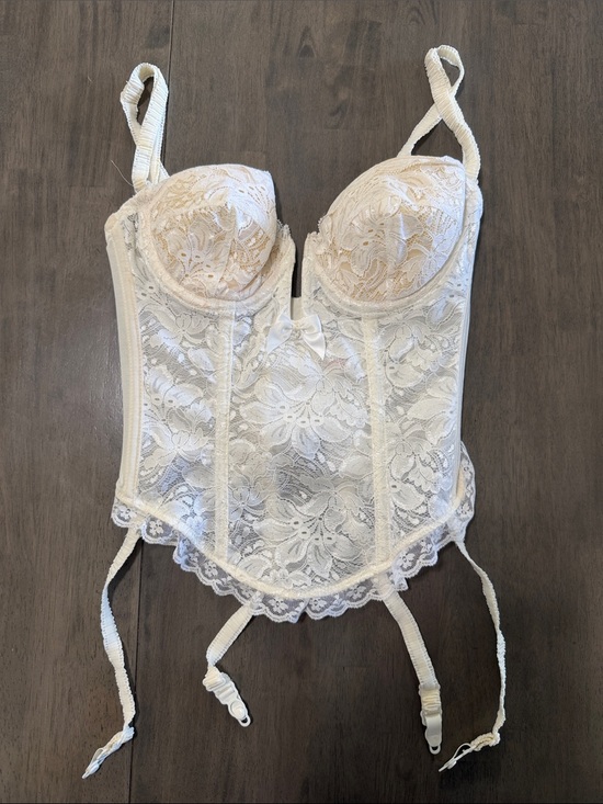 Vintage Other - Y2K 90s Vintage Ivory bridal Lace Bustier Corset with Garter Straps